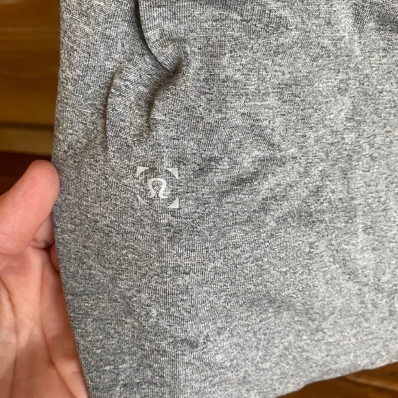 Lululemon Athletica Black Long Sleeve Tee - Picture 5 of 6